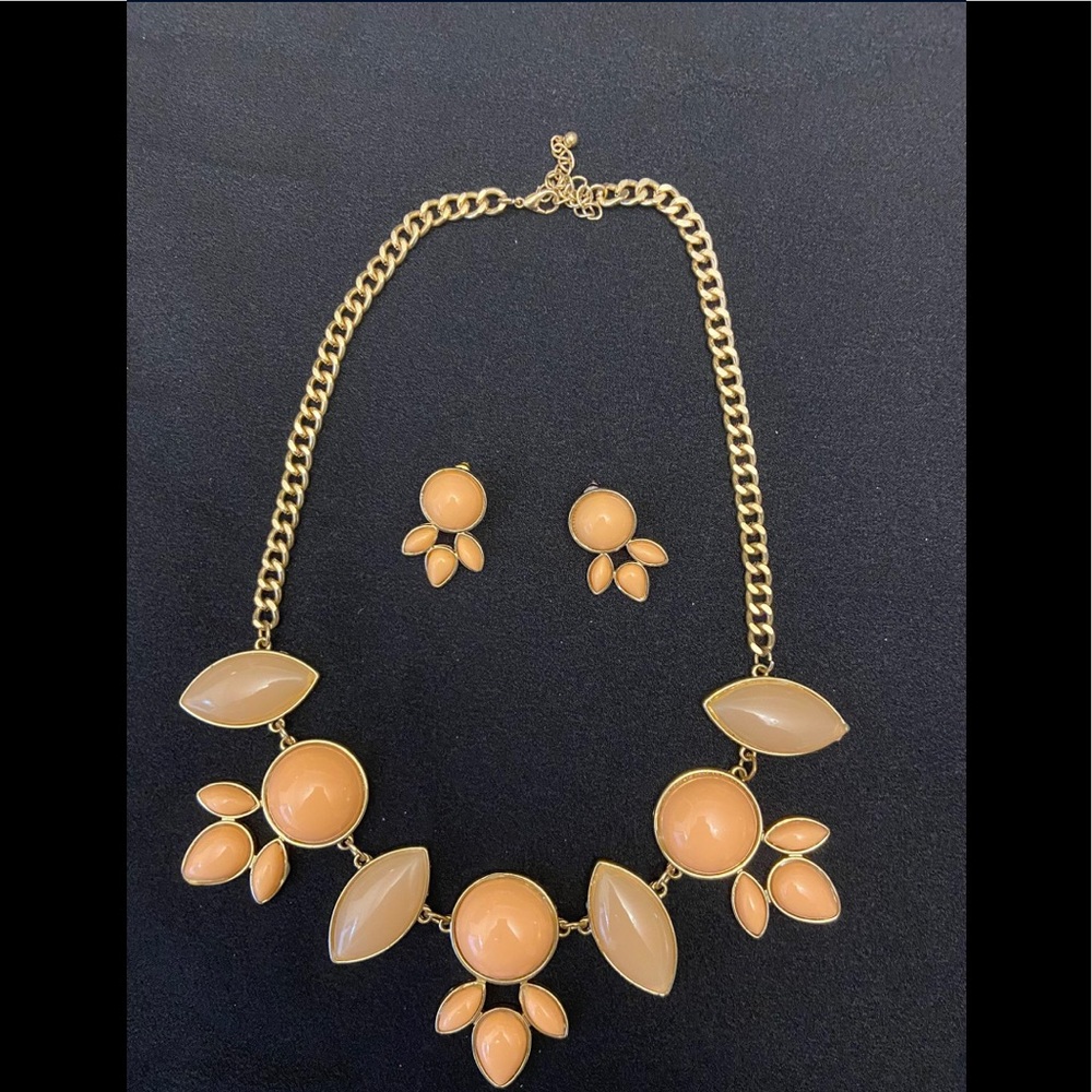 Earring necklace set